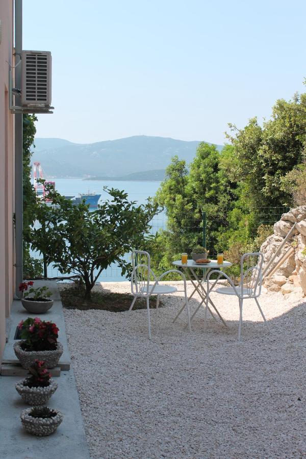 Bella Vista * Komarna